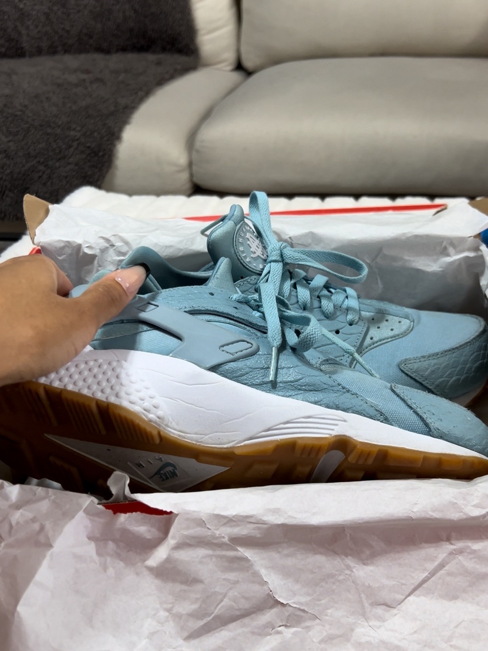 Nike Air Huarache Run SE Mica Blue with Gum Yellow Accents